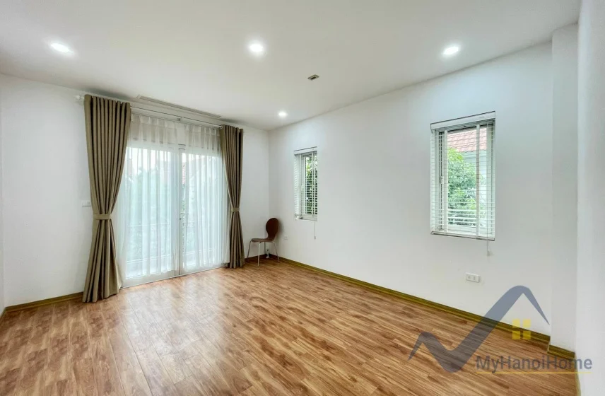 Xem ảnh 13: Ảnh 13: Biệt thự song lập Vinhomes Riverside cần cho thuê full nội thất