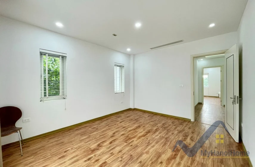 Xem ảnh 14: Ảnh 14: Biệt thự song lập Vinhomes Riverside cần cho thuê full nội thất