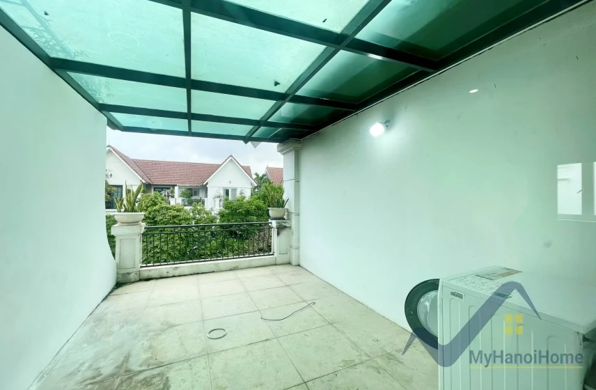 Xem ảnh 16: Ảnh 16: Biệt thự song lập Vinhomes Riverside cần cho thuê full nội thất