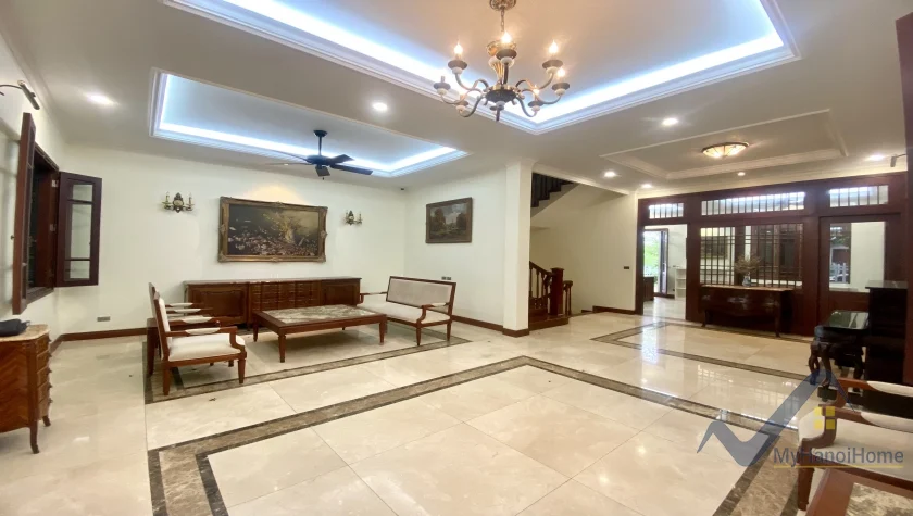 Xem ảnh 2: Ảnh 2: Biệt thự song lập Vinhomes Riverside cho thuê 3PN, có hầm