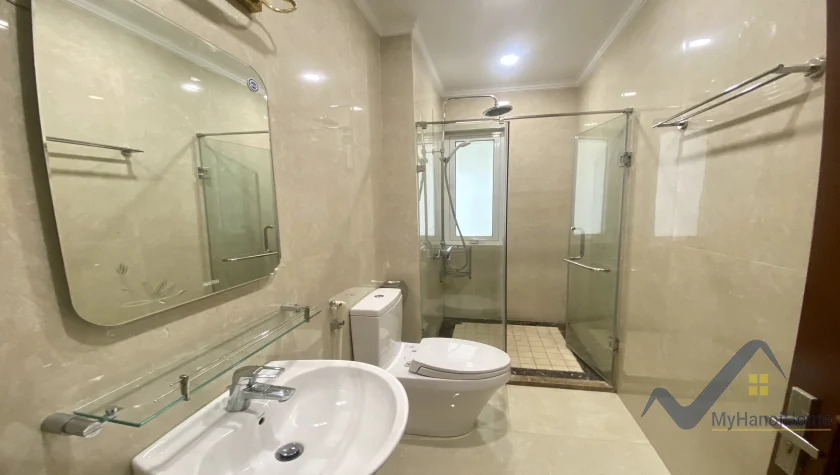Xem ảnh 6: Ảnh 6: Biệt thự song lập Vinhomes Riverside cho thuê 3PN, có hầm