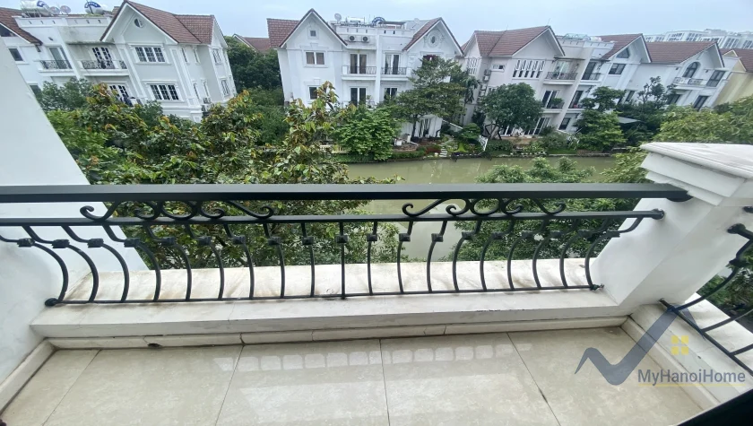 Xem ảnh 9: Ảnh 9: Biệt thự song lập Vinhomes Riverside cho thuê 3PN, có hầm