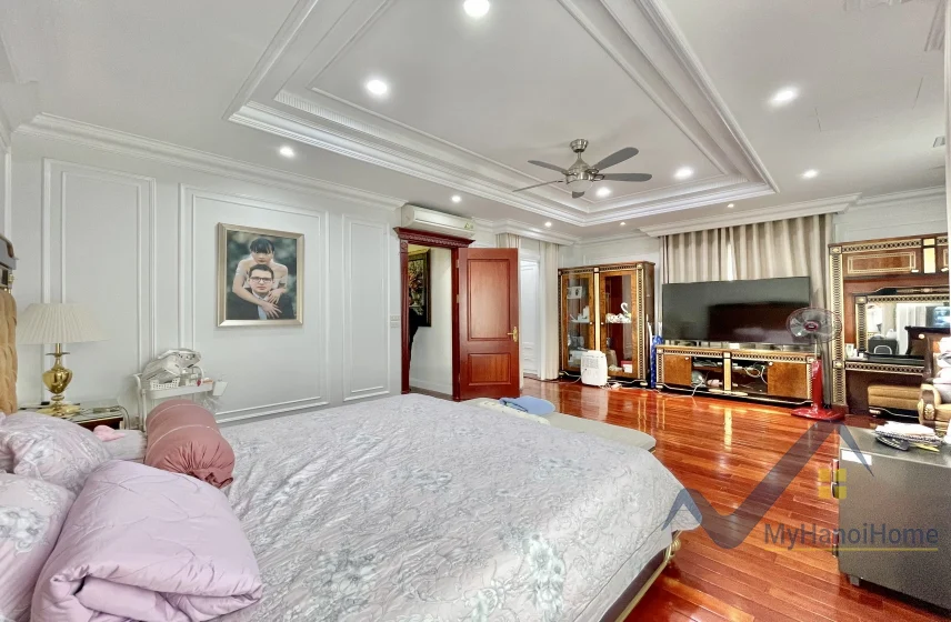 Xem ảnh 5: Ảnh 5: Biệt thự song lập Vinhomes Riverside cho thuê 4 bedrooms