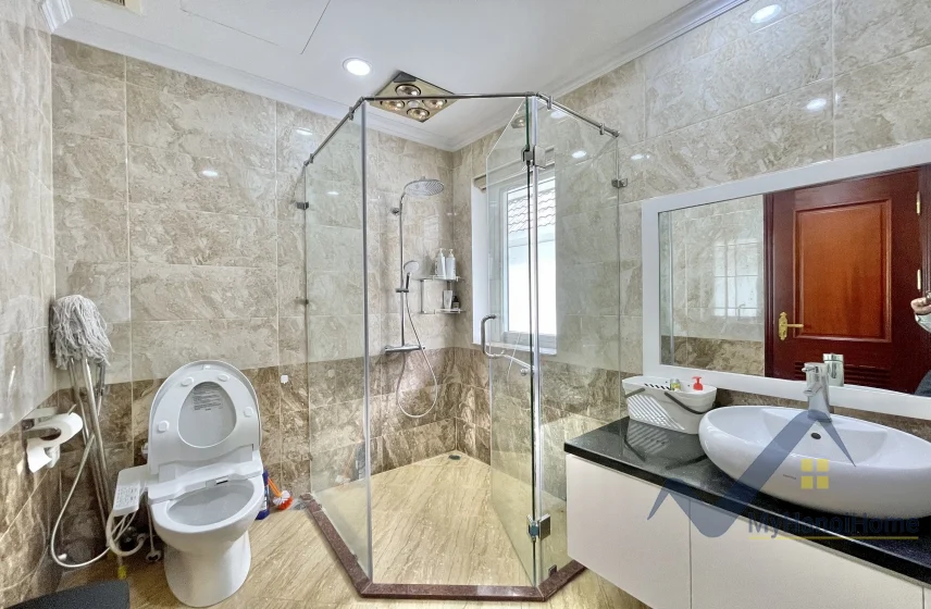 Xem ảnh 10: Ảnh 10: Biệt thự song lập Vinhomes Riverside cho thuê 4 bedrooms