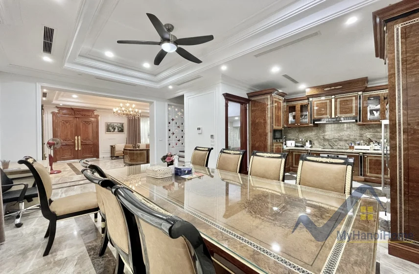 Xem ảnh 13: Ảnh 13: Biệt thự song lập Vinhomes Riverside cho thuê 4 bedrooms