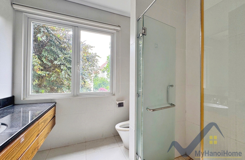 Biệt thự song lập Vinhomes Riverside cho thuê 4PN đủ đồ 14