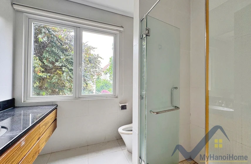Xem ảnh 7: Ảnh 7: Biệt thự song lập Vinhomes Riverside cho thuê 4PN đủ đồ