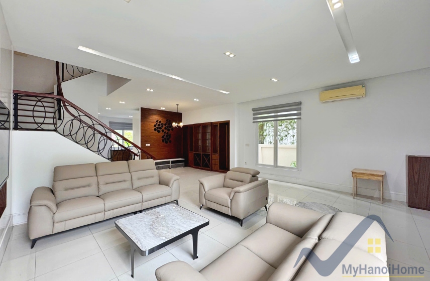 Biệt thự song lập Vinhomes Riverside cho thuê 4PN đủ đồ 2