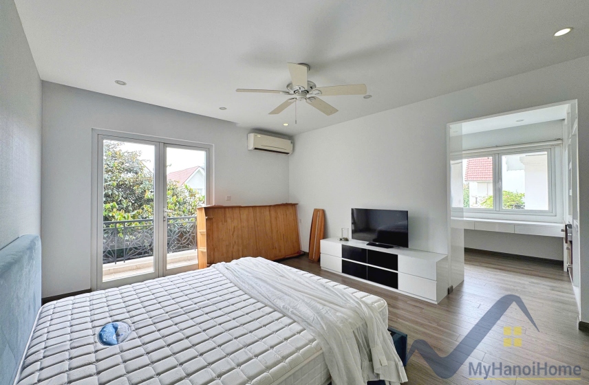 Biệt thự song lập Vinhomes Riverside cho thuê 4PN đủ đồ 20