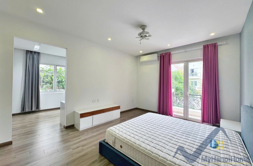Biệt thự song lập Vinhomes Riverside cho thuê 4PN đủ đồ 9
