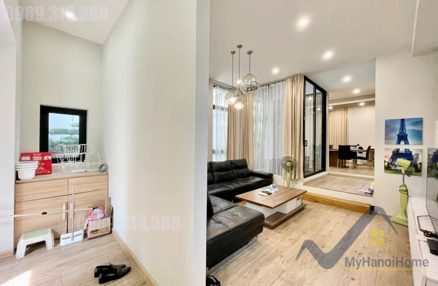 Xem ảnh 2: Ảnh 2: Biệt thự song lập Vinhomes Riverside cho thuê đủ nội thất