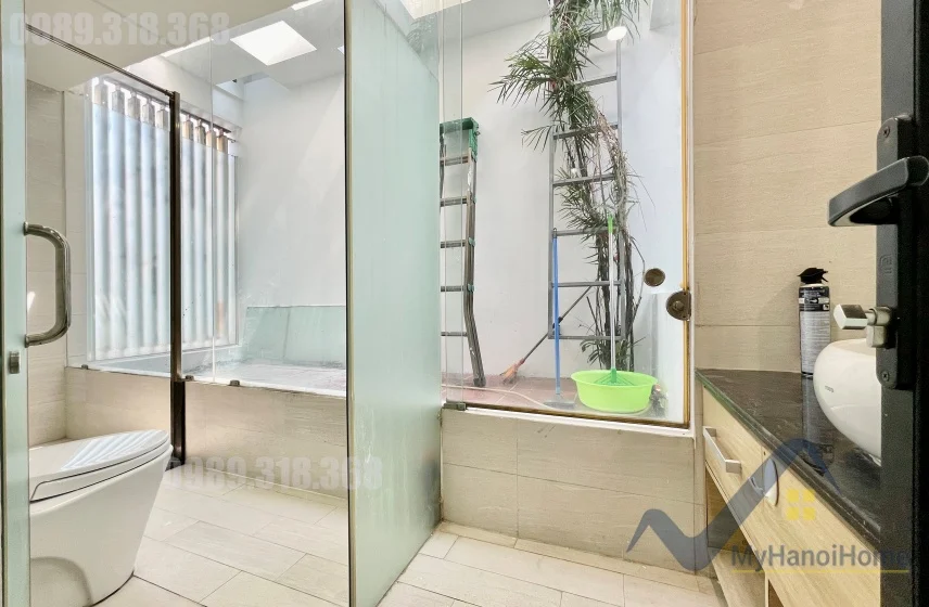 Xem ảnh 18: Ảnh 18: Biệt thự song lập Vinhomes Riverside cho thuê đủ nội thất