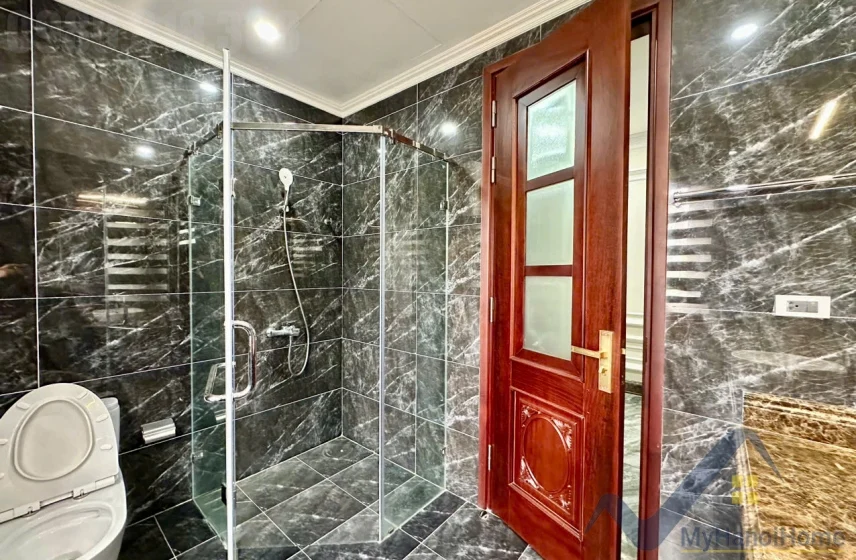 Xem ảnh 15: Ảnh 15: Biệt thự song lập Vinhomes Riverside cho thuê gần BIS, view sông