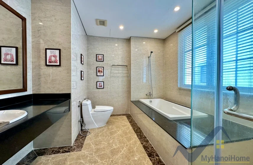 Xem ảnh 3: Ảnh 3: Biệt thự song lập Vinhomes Riverside cho thuê Hoa Sữa 4PN