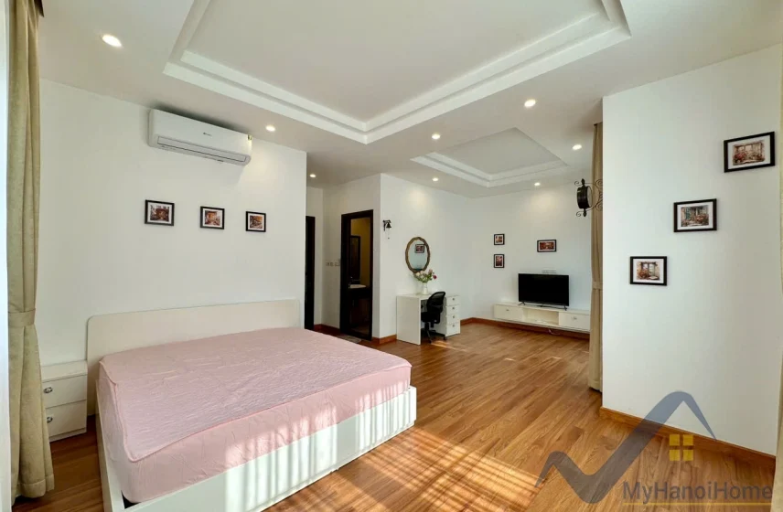 Xem ảnh 4: Ảnh 4: Biệt thự song lập Vinhomes Riverside cho thuê Hoa Sữa 4PN