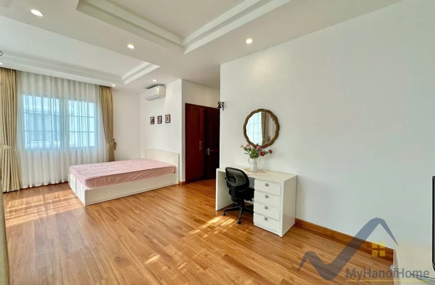 Xem ảnh 5: Ảnh 5: Biệt thự song lập Vinhomes Riverside cho thuê Hoa Sữa 4PN