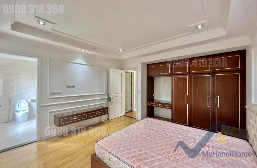 Xem ảnh 8: Ảnh 8: Biệt thự song lập Vinhomes Riverside cho thuê, nội thất hiện đại