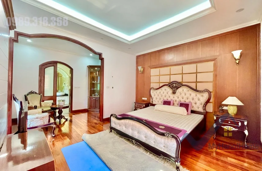Xem ảnh 4: Ảnh 4: Biệt thự song lập Vinhomes Riverside full nội thất cần cho thuê