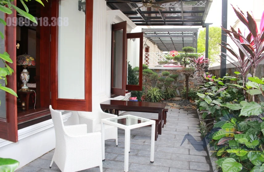 Xem ảnh 19: Ảnh 19: Biệt thự song lập Vinhomes Riverside full nội thất cần cho thuê