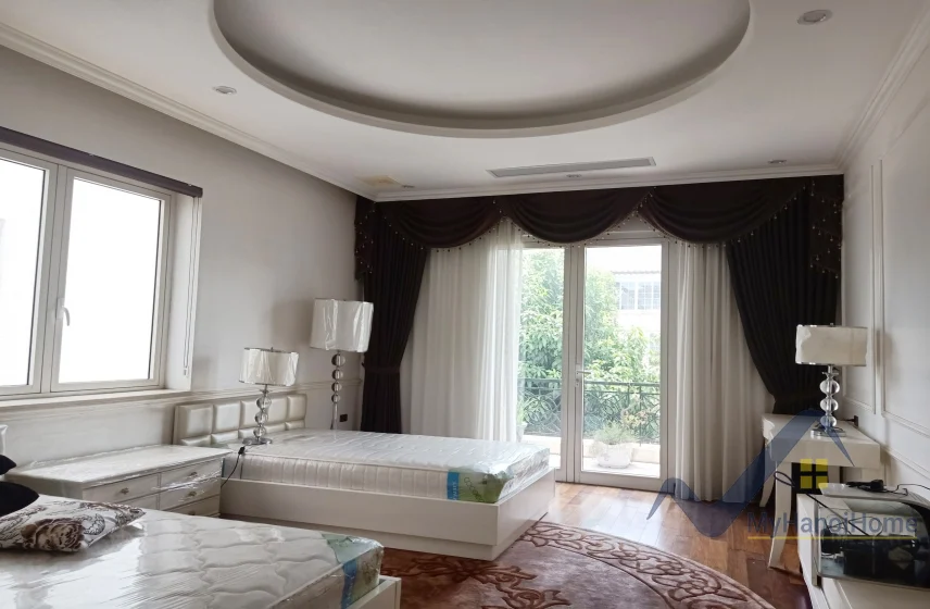 Xem ảnh 4: Ảnh 4: Biệt thự tân cổ điển Vinhomes Riverside cho thuê đơn lập