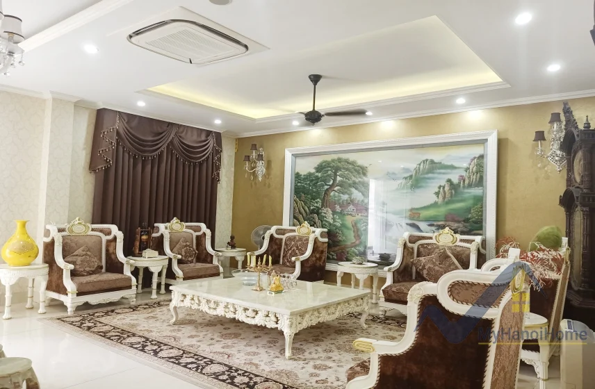 Xem ảnh 15: Ảnh 15: Biệt thự tân cổ điển Vinhomes Riverside cho thuê đơn lập