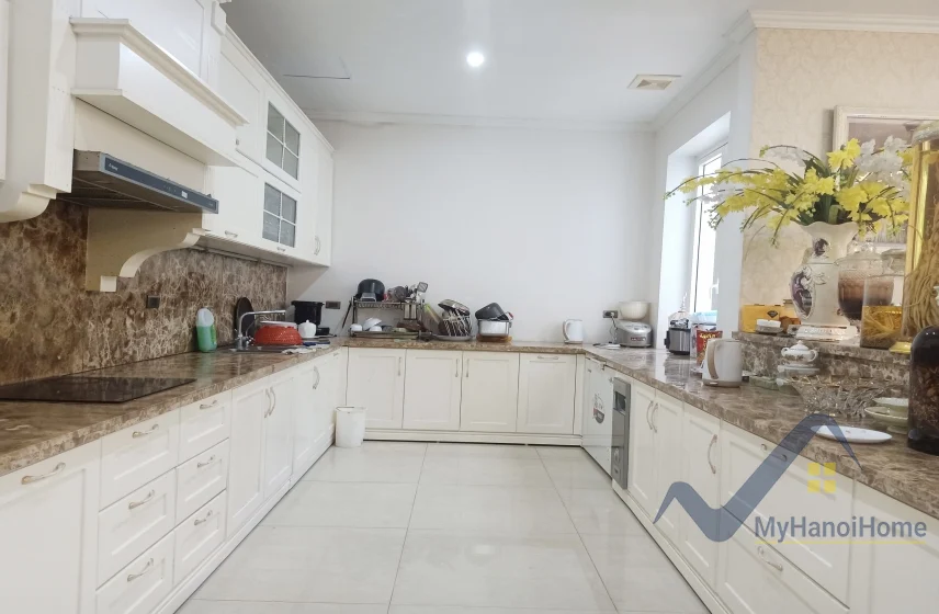 Xem ảnh 18: Ảnh 18: Biệt thự tân cổ điển Vinhomes Riverside cho thuê đơn lập
