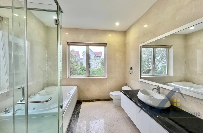 Xem ảnh 5: Ảnh 5: Biệt thự Vinhome Riverside full nội thất đơn lập cần cho thuê