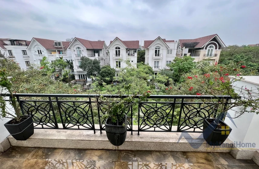 Xem ảnh 12: Ảnh 12: Biệt thự Vinhome Riverside full nội thất đơn lập cần cho thuê