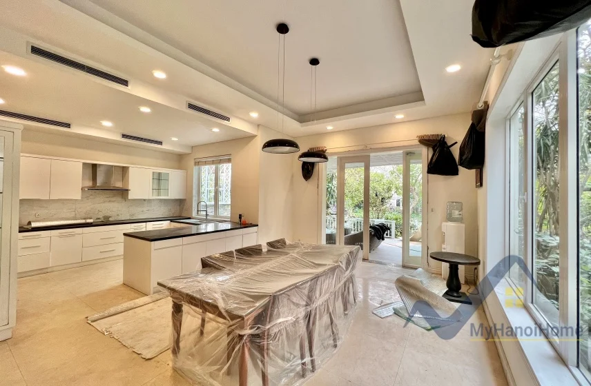Xem ảnh 19: Ảnh 19: Biệt thự Vinhome Riverside full nội thất đơn lập cần cho thuê