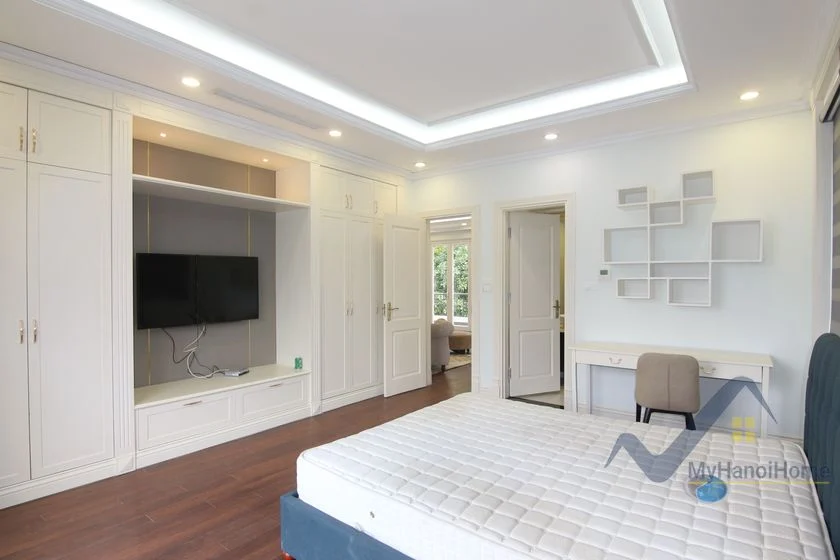 Xem ảnh 5: Ảnh 5: Biệt thự Vinhome Riverside gần trường BIS cần cho thuê