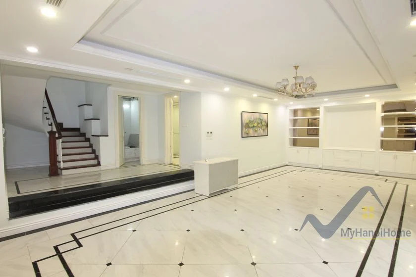 Xem ảnh 15: Ảnh 15: Biệt thự Vinhome Riverside gần trường BIS cần cho thuê