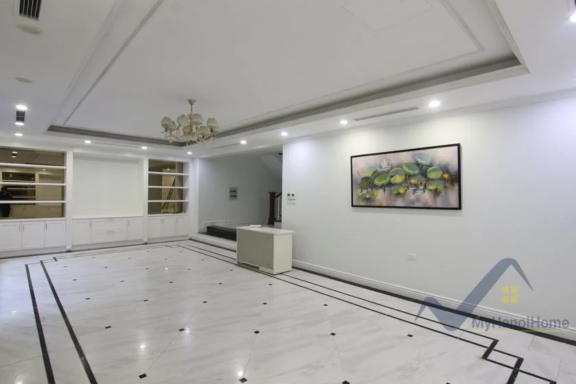 Xem ảnh 16: Ảnh 16: Biệt thự Vinhome Riverside gần trường BIS cần cho thuê