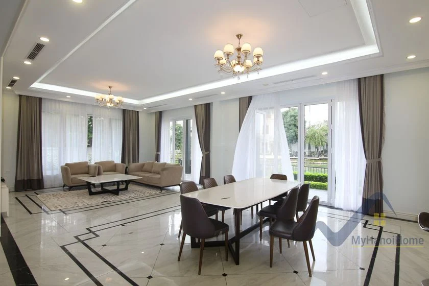 Xem ảnh 19: Ảnh 19: Biệt thự Vinhome Riverside gần trường BIS cần cho thuê