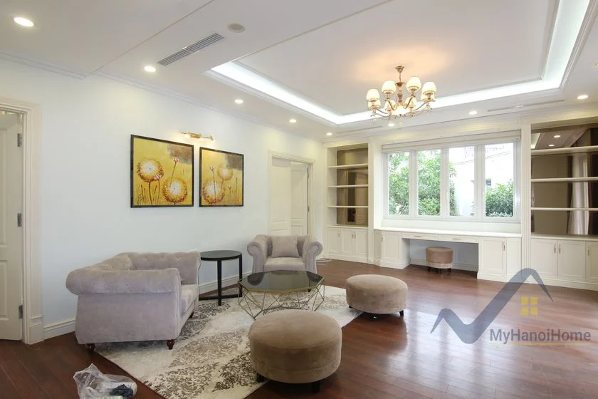 Xem ảnh 21: Ảnh 21: Biệt thự Vinhome Riverside gần trường BIS cần cho thuê