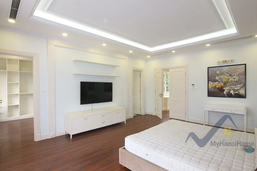 Xem ảnh 23: Ảnh 23: Biệt thự Vinhome Riverside gần trường BIS cần cho thuê