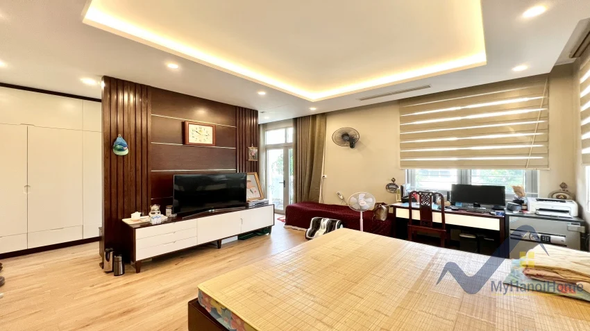 Xem ảnh 17: Ảnh 17: Biệt thự Vinhomes Harmony gần Vinschool cho thuê có thang máy