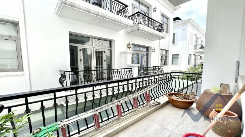 Xem ảnh 19: Ảnh 19: Biệt thự Vinhomes Harmony gần Vinschool cho thuê có thang máy