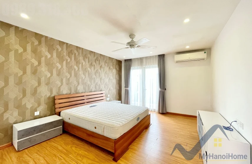Xem ảnh 7: Ảnh 7: Biệt thự Vinhomes Riverside cho thuê, căn song lập full đồ
