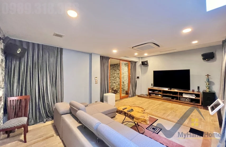 Xem ảnh 4: Ảnh 4: Biệt thự Vinhomes Riverside cho thuê căn song lập, gần sân Golf