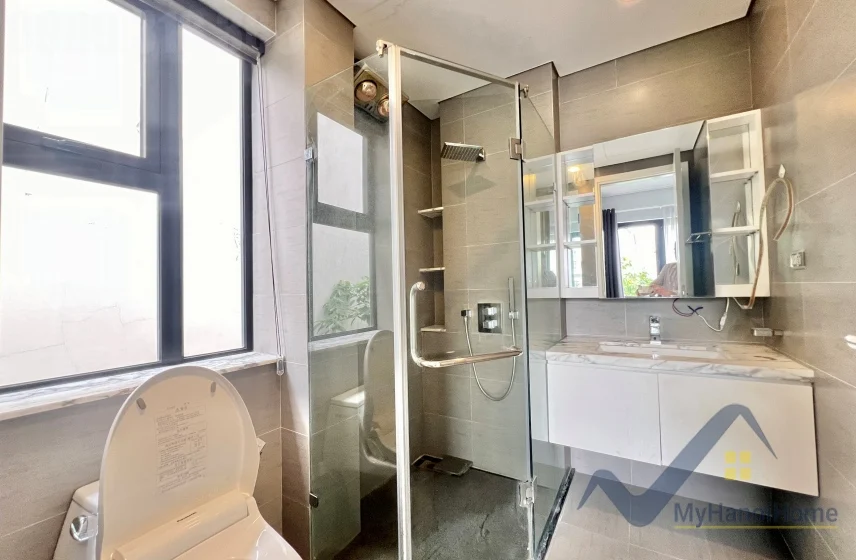 Xem ảnh 8: Ảnh 8: Biệt thự Vinhomes Riverside cho thuê căn song lập, gần sân Golf