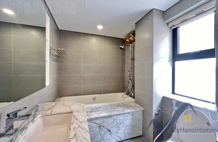Xem ảnh 16: Ảnh 16: Biệt thự Vinhomes Riverside cho thuê căn song lập, gần sân Golf
