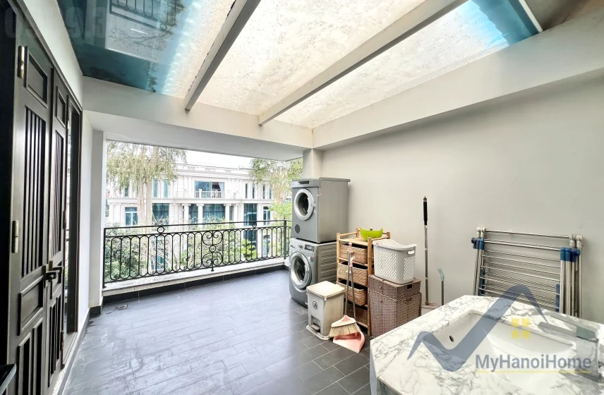 Xem ảnh 17: Ảnh 17: Biệt thự Vinhomes Riverside cho thuê căn song lập, gần sân Golf