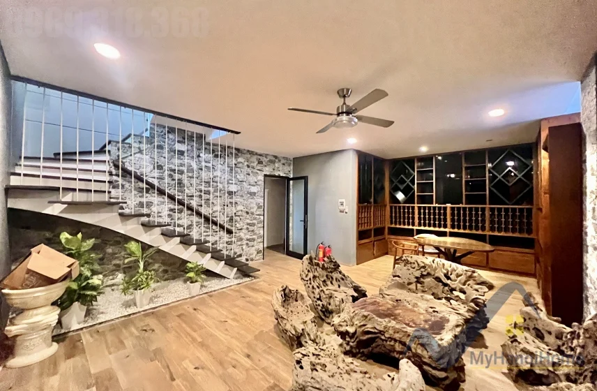 Xem ảnh 26: Ảnh 26: Biệt thự Vinhomes Riverside cho thuê căn song lập, gần sân Golf