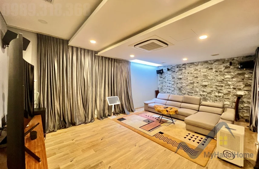 Xem ảnh 27: Ảnh 27: Biệt thự Vinhomes Riverside cho thuê căn song lập, gần sân Golf