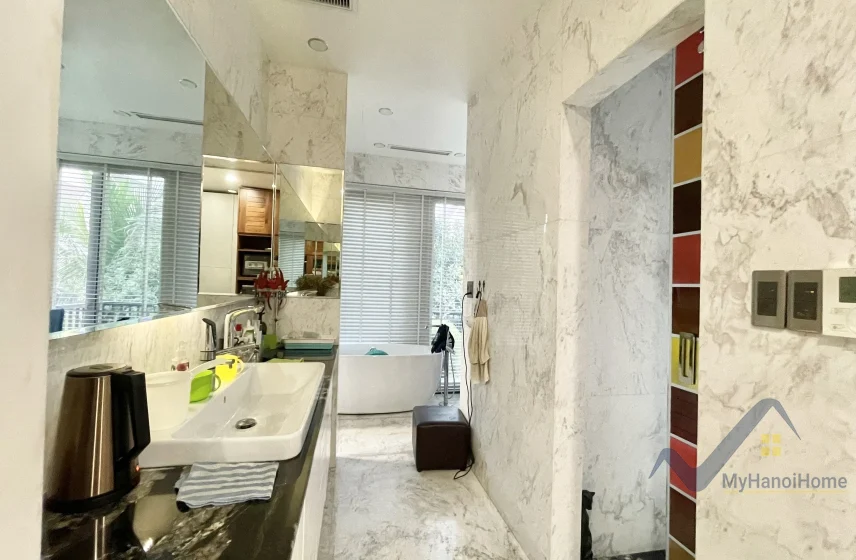 Xem ảnh 5: Ảnh 5: Biệt thự Vinhomes Riverside cho thuê đơn lập, đã thiết kế mới