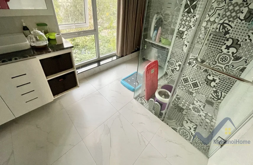 Xem ảnh 9: Ảnh 9: Biệt thự Vinhomes Riverside cho thuê đơn lập, đã thiết kế mới