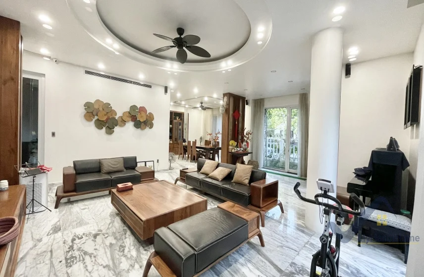 Xem ảnh 13: Ảnh 13: Biệt thự Vinhomes Riverside cho thuê đơn lập, đã thiết kế mới