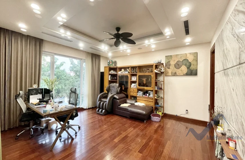 Xem ảnh 20: Ảnh 20: Biệt thự Vinhomes Riverside cho thuê đơn lập, đã thiết kế mới