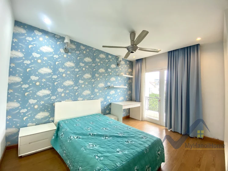 Xem ảnh 19: Ảnh 19: Biệt thự Vinhomes Riverside cho thuê đủ đồ 5PN