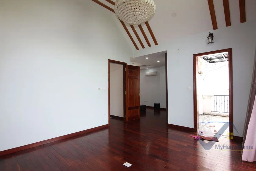 Xem ảnh 11: Ảnh 11: Biệt thự Vinhomes Riverside cho thuê gần trường BIS full đồ